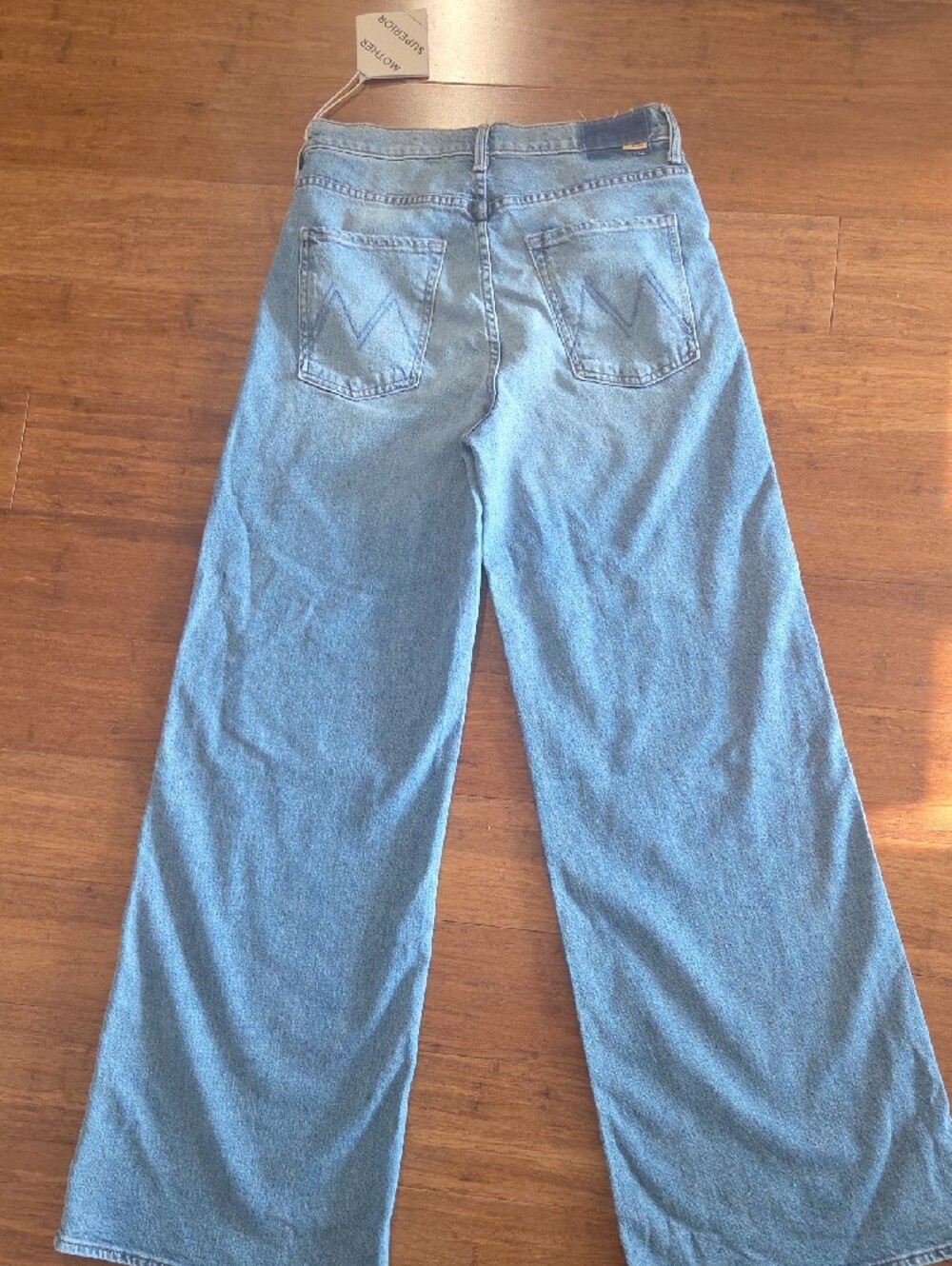 MOTHER The Ditcher Roller Sneak!Light Blue Wide-Leg Jeans In Psych - Picture 5 of 6